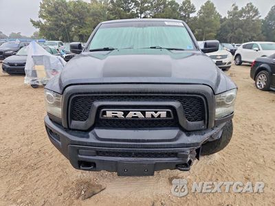 Piąte zdjęcie samochodu w środku: 2020 RAM 1500 VIN:1C6RR7LT6LS103855 - miniatura