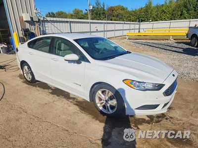 Czwarte zdjęcie samochodu z boku: 2018 FORD FUSION S HYBRID VIN:3FA6P0UU3JR243120 - miniatura