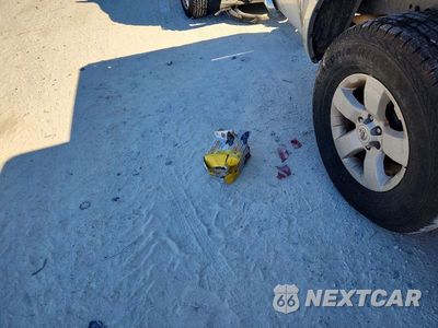 Zdjęcie 12 z 13 samochodu: 2011 NISSAN FRONTIER S VIN:1N6AD0ER4BC421850 - miniatura