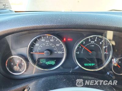 Zdjęcie 9 z 13 samochodu: 2016 JEEP WRANGLER UNLIMITED SPORT VIN:1C4HJWDG2GL163431 - miniatura