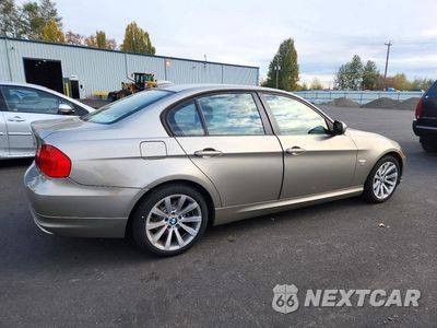 Trzecie zdjęcie samochodu z tyłu: 2011 BMW 328 XI SULEV VIN:WBAPK5C5XBA656908 - miniatura