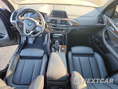 Zdjęcie 8 z 13 samochodu: 2019 BMW X3 XDRIVE30I VIN:5UXTR9C57KLR04412 - miniatura