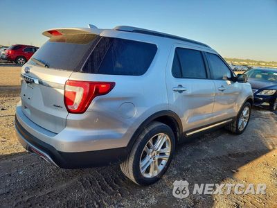 Trzecie zdjęcie samochodu z tyłu: 2017 FORD EXPLORER XLT VIN:1FM5K8D85HGD50964 - miniatura
