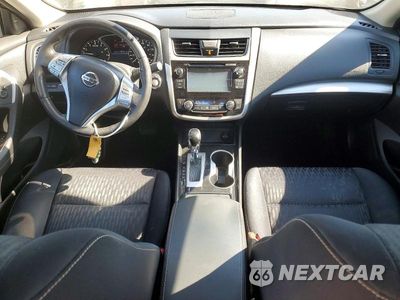 Zdjęcie 8 z 12 samochodu: 2018 NISSAN ALTIMA 2.5 SV VIN:1N4AL3AP7JC141159 - miniatura