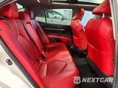 Zdjęcie 10 z 12 samochodu: 2020 TOYOTA CAMRY XSE VIN:4T1K61BK4LU015511 - miniatura