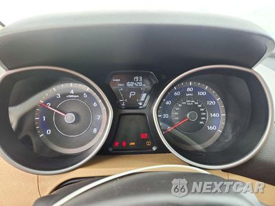 Zdjęcie 9 z 12 samochodu: 2011 HYUNDAI ELANTRA GLS VIN:5NPDH4AE8BH010003 - miniatura
