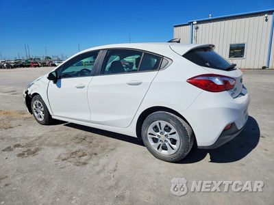 Drugie zdjęcie samochodu z przodu: 2019 CHEVROLET CRUZE LS VIN:3G1BC6SM3KS527795 - miniatura