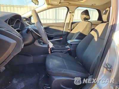 Zdjęcie 7 z 12 samochodu: 2017 FORD FOCUS SEL VIN:1FADP3M27HL276542 - miniatura