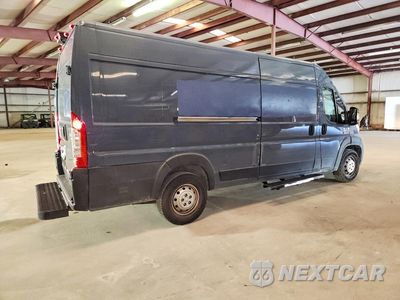 Trzecie zdjęcie samochodu z tyłu: 2021 RAM PROMASTER 3500 DELIVERY VAN VIN:3C6FRVJGXME503676 - miniatura