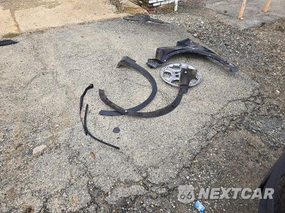 Zdjęcie 13 z 14 samochodu: 2019 FORD ESCAPE S VIN:1FMCU0F74KUA91691 - miniatura