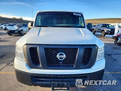 Piąte zdjęcie samochodu w środku: 2018 NISSAN NV 2500 HD SV VIN:1N6BF0KY1JN816176 - miniatura