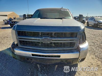 Piąte zdjęcie samochodu w środku: 2010 CHEVROLET SILVERADO K2500 HEAVY DUTY LTZ VIN:1GC4KYB66AF101263 - miniatura
