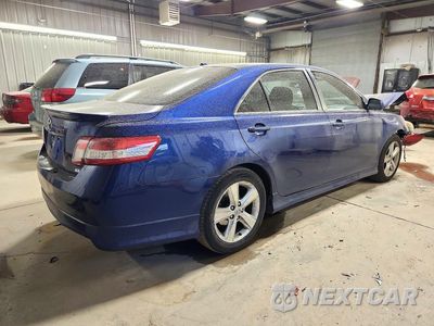 Trzecie zdjęcie samochodu z tyłu: 2011 TOYOTA CAMRY SE VIN:4T1BF3EK6BU647108 - miniatura