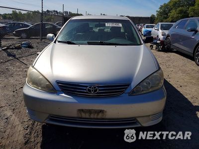 Piąte zdjęcie samochodu w środku: 2006 TOYOTA CAMRY LE VIN:4T1BE30K46U668524 - miniatura