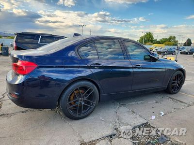 Trzecie zdjęcie samochodu z tyłu: 2016 BMW 328 XI SULEV VIN:WBA8E3G59GNT77492 - miniatura