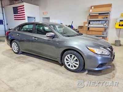 Czwarte zdjęcie samochodu z boku: 2017 NISSAN ALTIMA 2.5 SL VIN:1N4AL3AP5HC474874 - miniatura