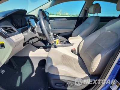 Zdjęcie 7 z 12 samochodu: 2016 HYUNDAI SONATA SPORT VIN:5NPE34AF4GH314268 - miniatura