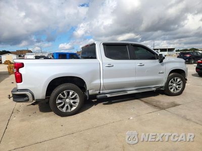 Trzecie zdjęcie samochodu z tyłu: 2022 CHEVROLET SILVERADO LTD C1500 LT VIN:1GCPWCED7NZ213430 - miniatura