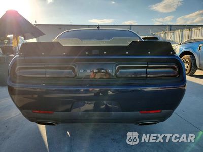 Zdjęcie 6 z 13 samochodu: 2017 DODGE CHALLENGER SXT VIN:2C3CDZAG1HH624466 - miniatura