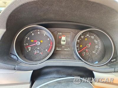 Zdjęcie 9 z 12 samochodu: 2019 VOLKSWAGEN PASSAT WOLFSBURG VIN:1VWLA7A30KC001630 - miniatura
