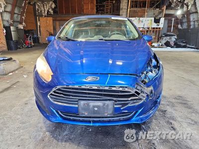 Piąte zdjęcie samochodu w środku: 2018 FORD FIESTA SE VIN:3FADP4EJ2JM101387 - miniatura