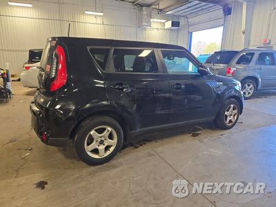 Trzecie zdjęcie samochodu z tyłu: 2016 KIA SOUL ! VIN:KNDJX3A51G7266155 - miniatura