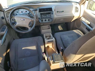 Zdjęcie 8 z 12 samochodu: 2002 FORD EXPLORER SPORT TRAC VIN:1FMZU67E42UB24649 - miniatura