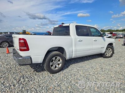 Trzecie zdjęcie samochodu z tyłu: 2024 RAM 1500 LARAMIE VIN:1C6SRFJT9RN224286 - miniatura
