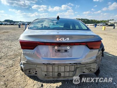 Zdjęcie 6 z 12 samochodu: 2022 KIA FORTE LXS VIN:3KPF24AD3NE423411 - miniatura