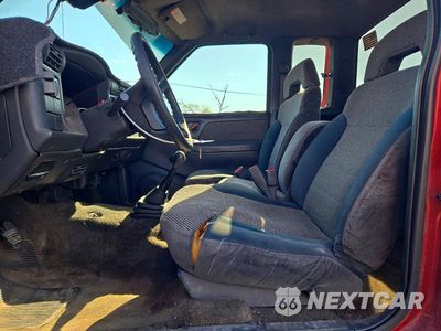 Zdjęcie 7 z 12 samochodu: 1996 CHEVROLET S TRUCK S10 VIN:1GCCS1949T8145837 - miniatura