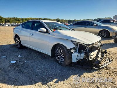 Czwarte zdjęcie samochodu z boku: 2024 NISSAN ALTIMA SV VIN:1N4BL4DV1RN324366 - miniatura