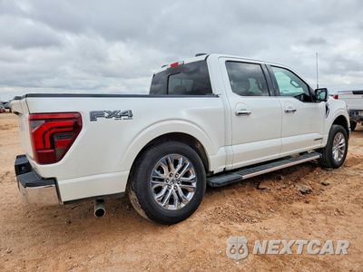 Trzecie zdjęcie samochodu z tyłu: 2025 FORD F150 LARIAT VIN:1FTFW5LD3SFA01583 - miniatura