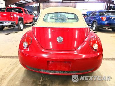 Zdjęcie 6 z 12 samochodu: 2008 VOLKSWAGEN NEW BEETLE CONVERTIBLE S VIN:3VWPF31Y78M400050 - miniatura