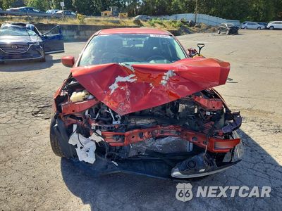 Piąte zdjęcie samochodu w środku: 2018 FORD FOCUS SE VIN:1FADP3K22JL291040 - miniatura