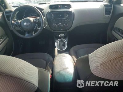 Zdjęcie 8 z 13 samochodu: 2017 KIA SOUL BASE VIN:KNDJN2A27H7464889 - miniatura