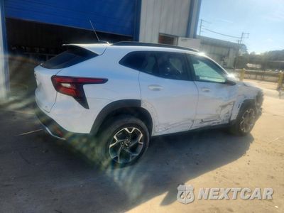 Trzecie zdjęcie samochodu z tyłu: 2026 CHEVROLET TRAX 1LT VIN:KL77LHEP8TC034343 - miniatura