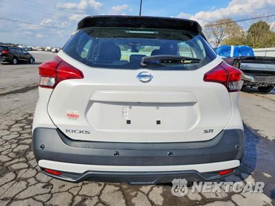 Zdjęcie 6 z 12 samochodu: 2020 NISSAN KICKS SR VIN:3N1CP5DV7LL565772 - miniatura