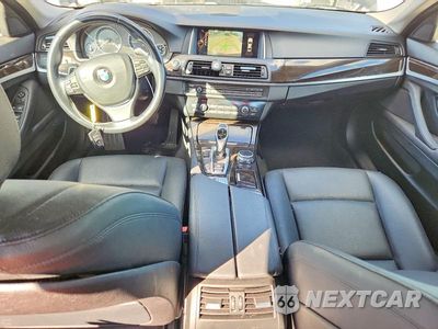 Zdjęcie 8 z 12 samochodu: 2016 BMW 528 XI VIN:WBA5A7C53GG147205 - miniatura