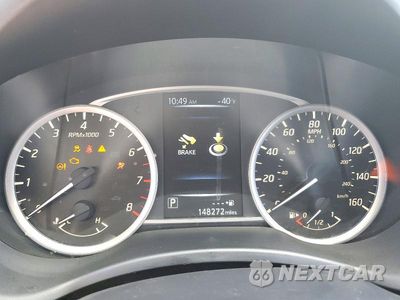 Zdjęcie 9 z 12 samochodu: 2017 NISSAN SENTRA SV VIN:3N1AB7APXHY353319 - miniatura