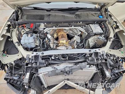 Zdjęcie 12 z 14 samochodu: 2025 PORSCHE CAYENNE VIN:WP1AA2AY3SDA06614 - miniatura