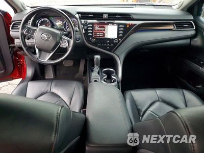 Zdjęcie 8 z 12 samochodu: 2019 TOYOTA CAMRY XLE VIN:4T1B11HKXKU709088 - miniatura