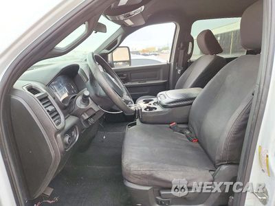 Zdjęcie 7 z 12 samochodu: 2023 RAM 2500 TRADESMAN VIN:3C6UR5CJ9PG659961 - miniatura