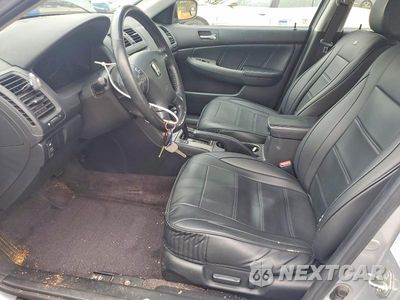 Zdjęcie 7 z 12 samochodu: 2005 HONDA ACCORD EX VIN:1HGCM56855A191574 - miniatura