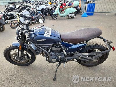 Trzecie zdjęcie samochodu z tyłu: 2025 DUCATI SCRAMBLER ICON VIN:ZDMKAT3M8SB008459 - miniatura