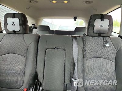 Zdjęcie 10 z 13 samochodu: 2017 CHEVROLET TRAVERSE LT VIN:1GNKVGKD9HJ136160 - miniatura