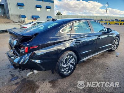 Trzecie zdjęcie samochodu z tyłu: 2026 HYUNDAI SONATA HYBRID BLUE VIN:KMHL24JJ4TA165341 - miniatura