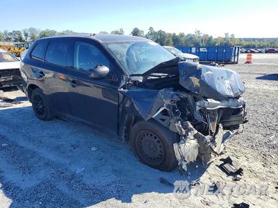 Czwarte zdjęcie samochodu z boku: 2014 MITSUBISHI OUTLANDER ES VIN:JA4AD2A33EZ017241 - miniatura