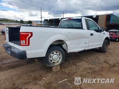 Trzecie zdjęcie samochodu z tyłu: 2015 FORD F150 VIN:1FTMF1C82FKD50041 - miniatura