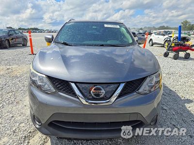 Piąte zdjęcie samochodu w środku: 2018 NISSAN ROGUE SPORT SV VIN:JN1BJ1CP3JW188437 - miniatura