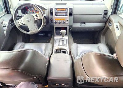 Zdjęcie 8 z 13 samochodu: 2006 NISSAN PATHFINDER SE VIN:5N1AR18U26C620598 - miniatura